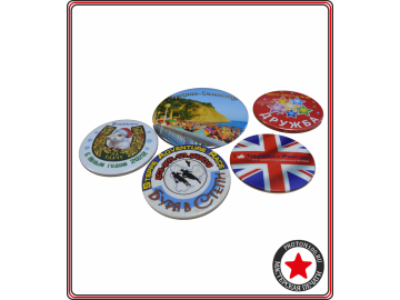 Значки и магниты